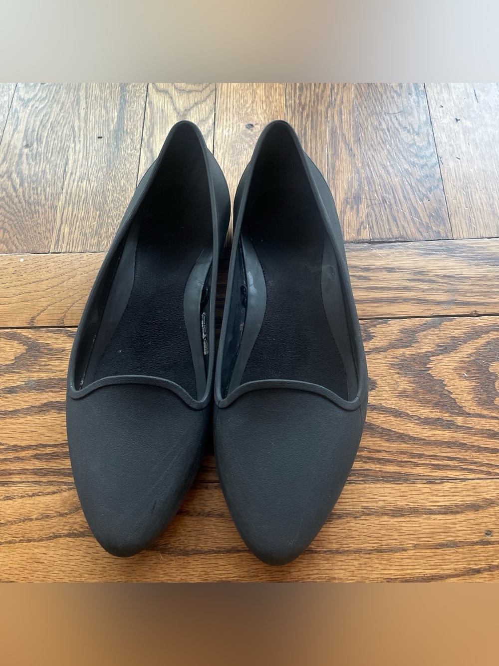 Women's Crocs Black Pointed Toe Flats - Classic Slip-On